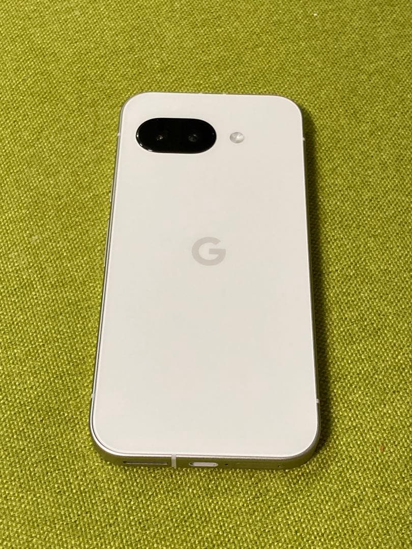 Google Pixel9aポーセリン　本体　※充電コード付き