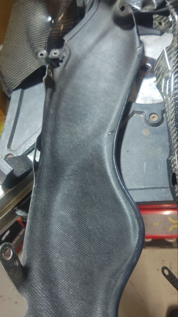 Magical Racing カーボンファイバー カウル　ハヤブサ　08〜　2型