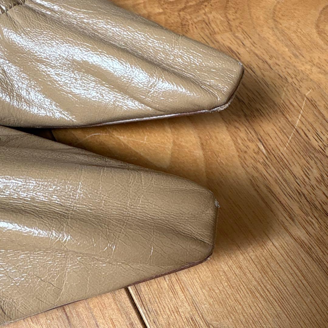 ボッテガヴェネタ ベージュ パンプス　シューズ　アーモンド