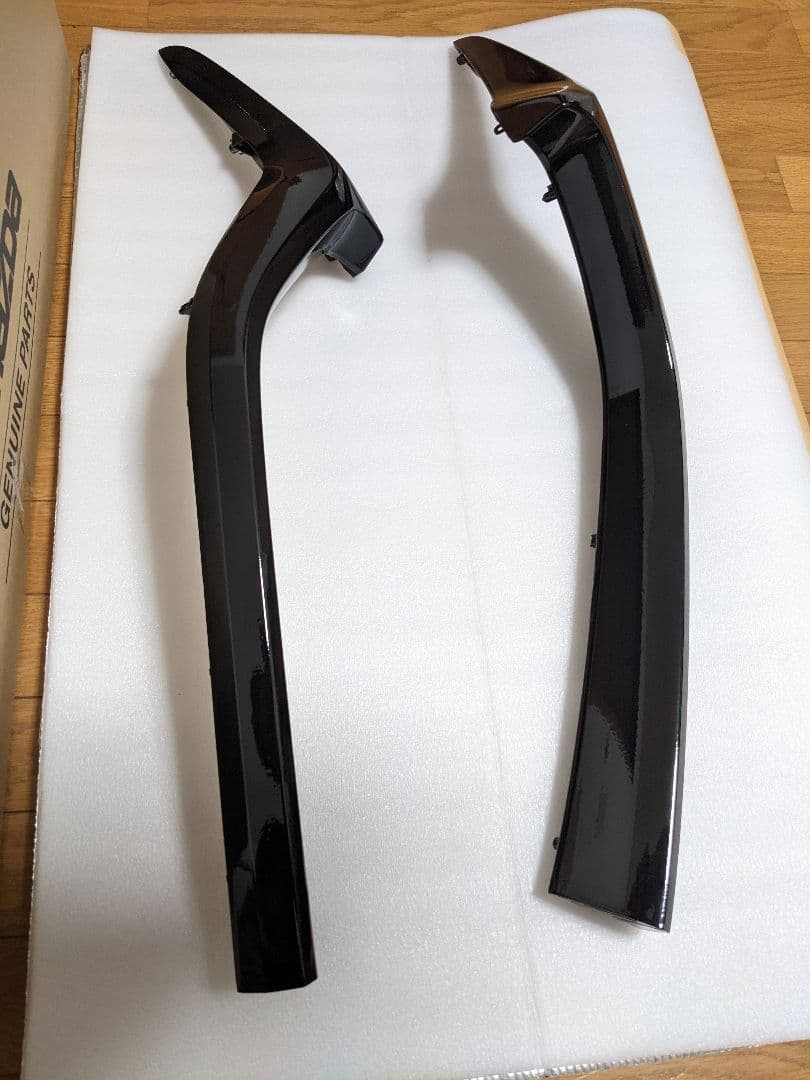 ★新品★マツダ純正　ブラック★CX-5 CX-8 シグネチャーウィング