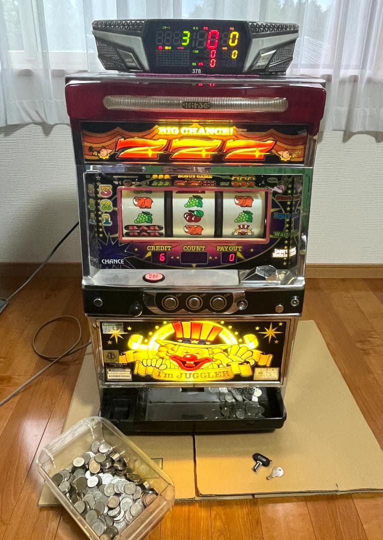 【5号機】アイムジャグラーEX【カウンター/鍵/ドル箱/メダル付き】