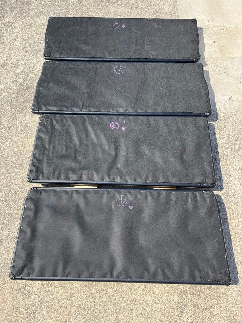 ノア　NOAH 80系　車中泊　ベッドキット