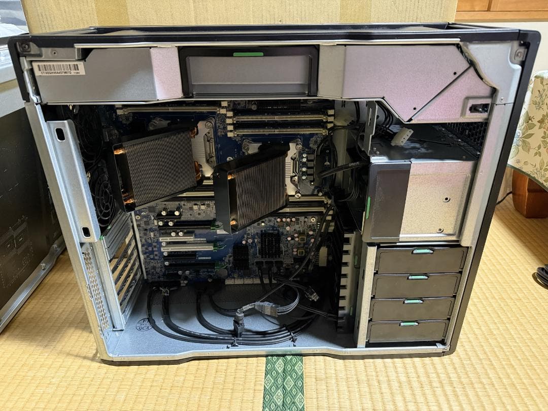 虹*る様 hp Z840 CPU 2X E5-2687W V3 付属