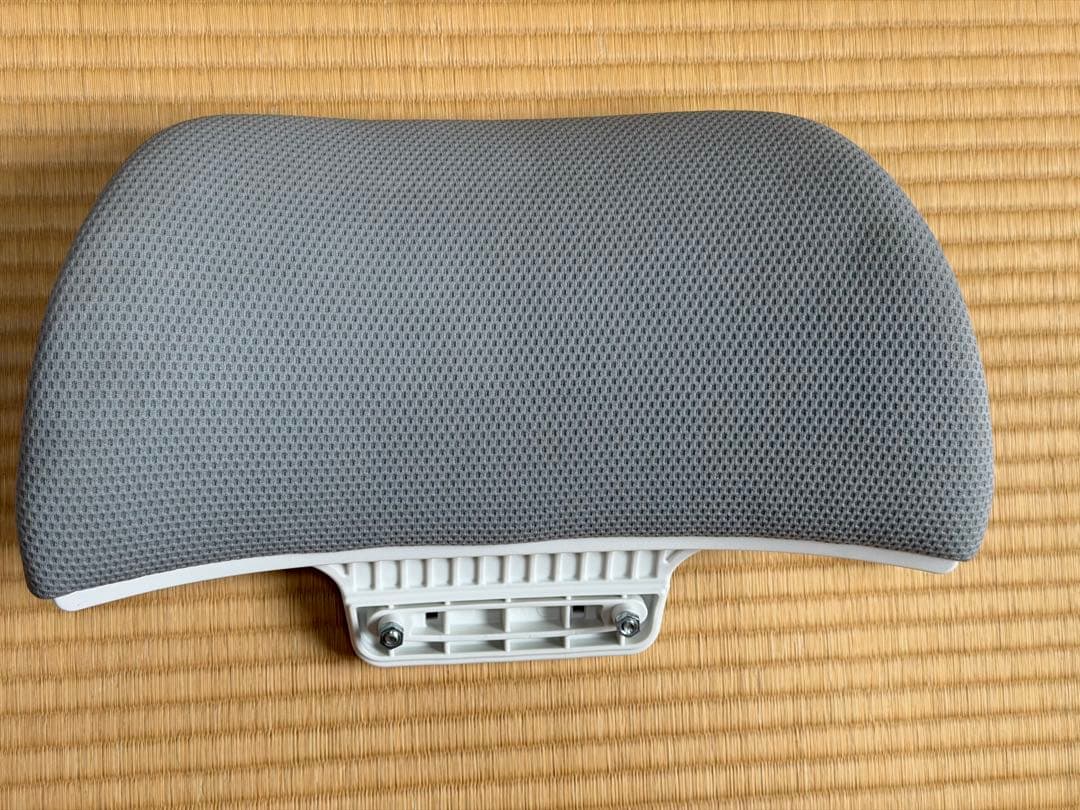 オカムラ　シルフィー　ヘッドレスト