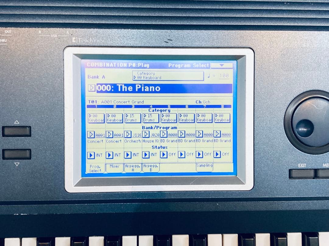 KORG TRITON EXTREME 61鍵