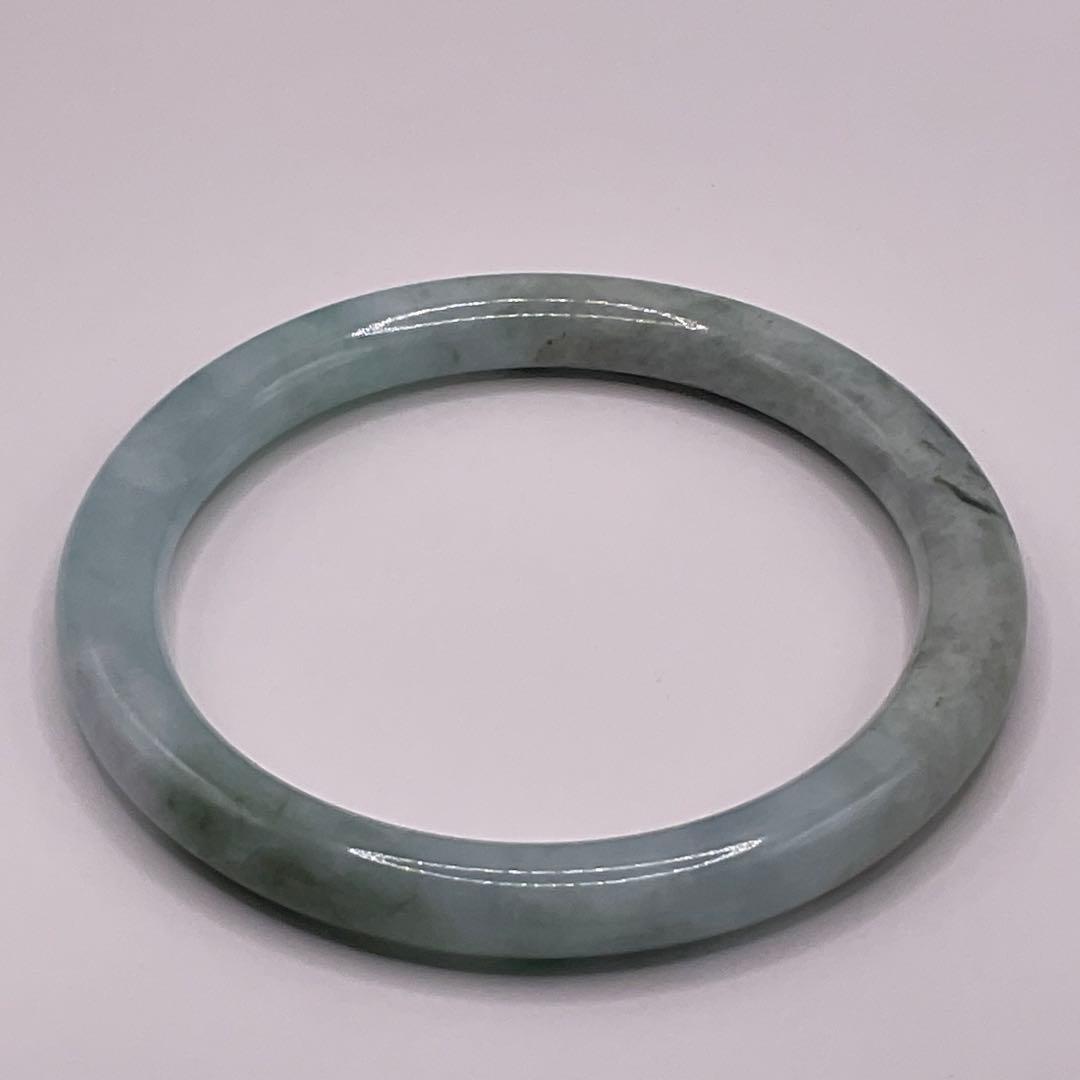 ミャンマー産 天然本翡翠 A貨 翡翠バングル 59.7 mm ミントグリーン色