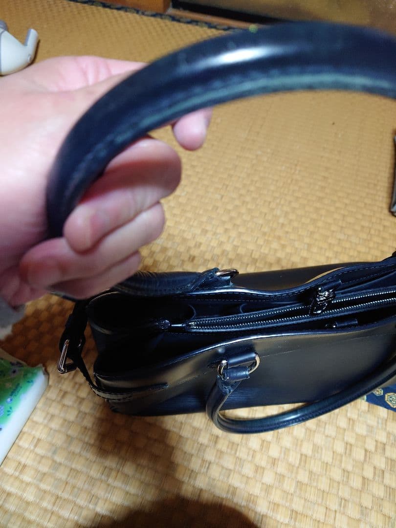 ルイヴィトン エピ パッシィ GM ハンドバッグ ブラック