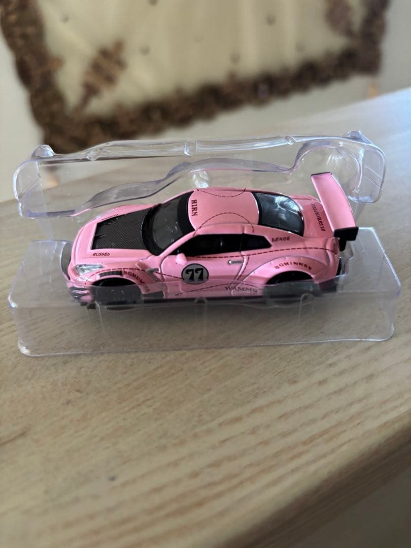 MINIGT LIBERTYWALK LB★WORKS GT-R PinkPig