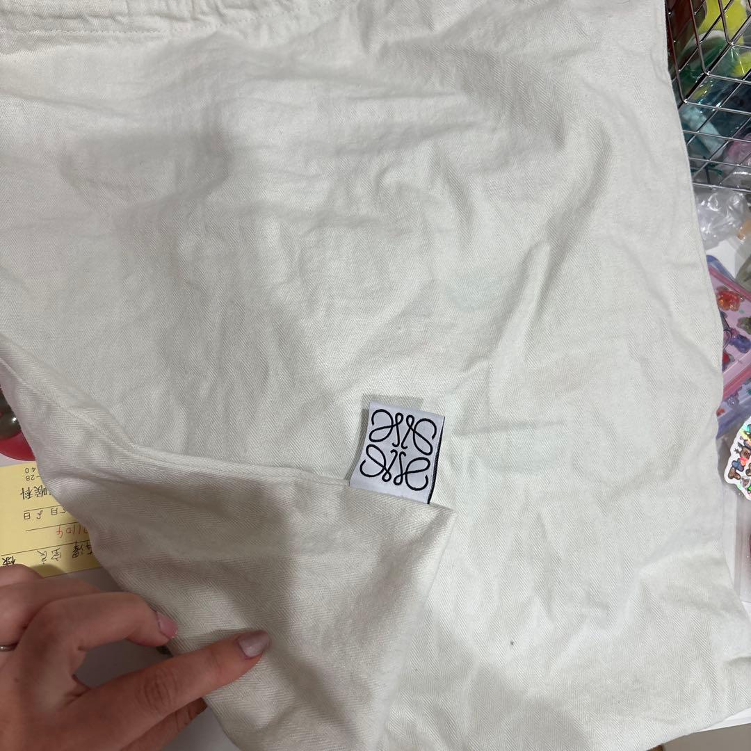 ロエベ　ロゴ入りストローバッグ　スモールサイズ