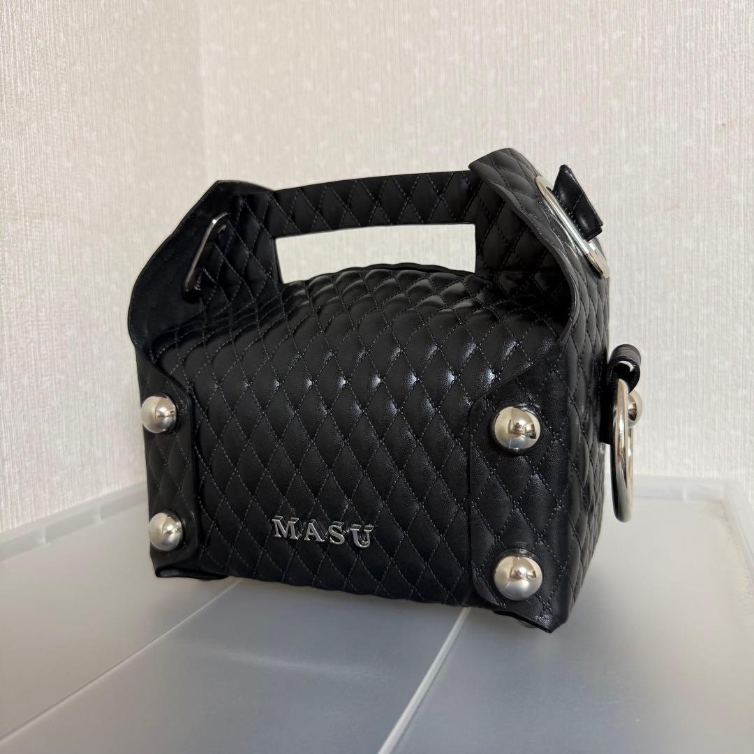 バッグ MASU 25AW LEATHER CAKE BAG BLACK