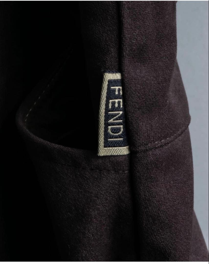 \"FENDI\" ベロアスラックス