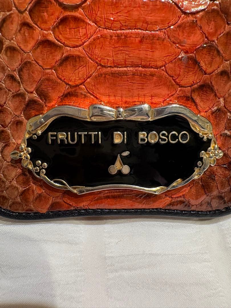 【年始限定セール】フルッティディボスコ　パイソン　財布