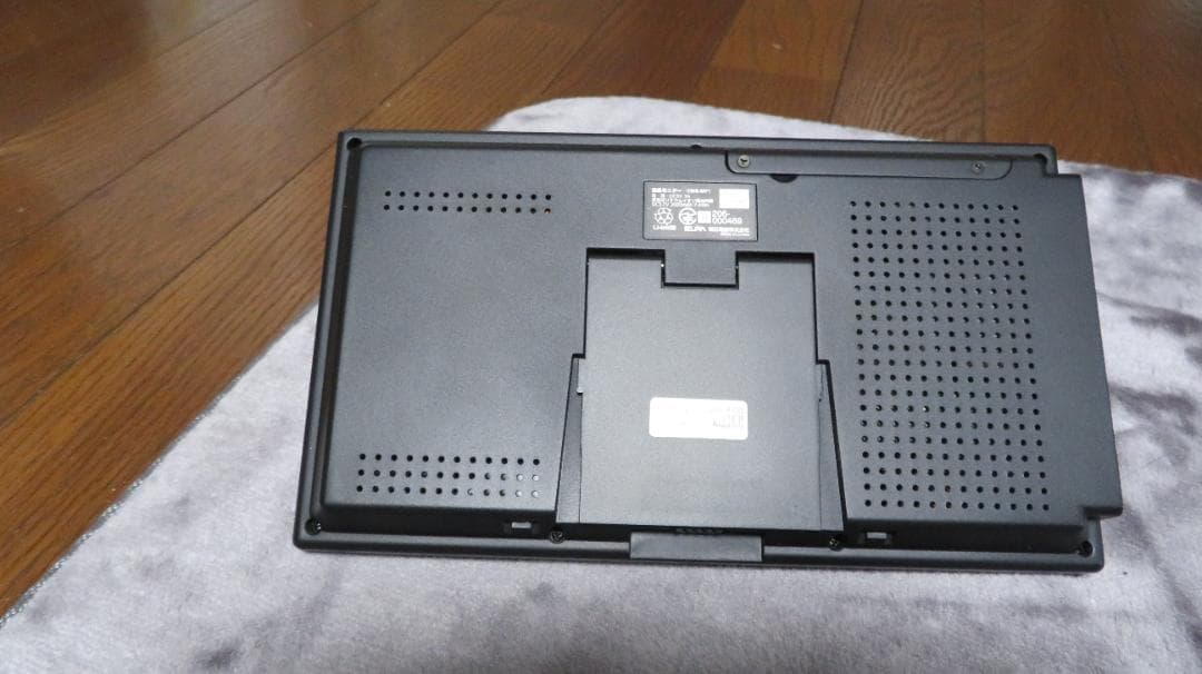 ELPA CMS-M71 7インチディスプレイ