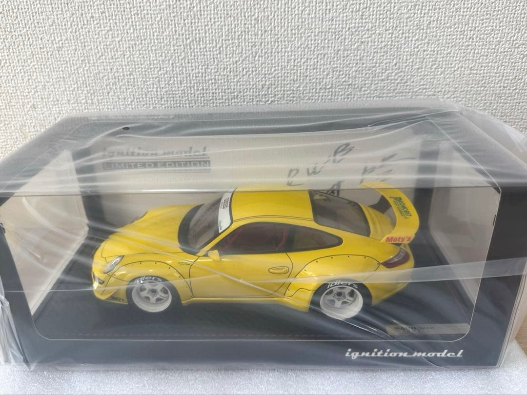 【限定50】1/18 RWB 997 Yellow With Mr. Nakai