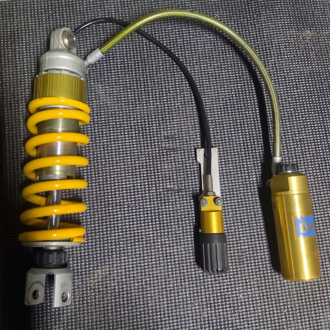 OHLINS オーリンズリヤショック　ZZR100D型