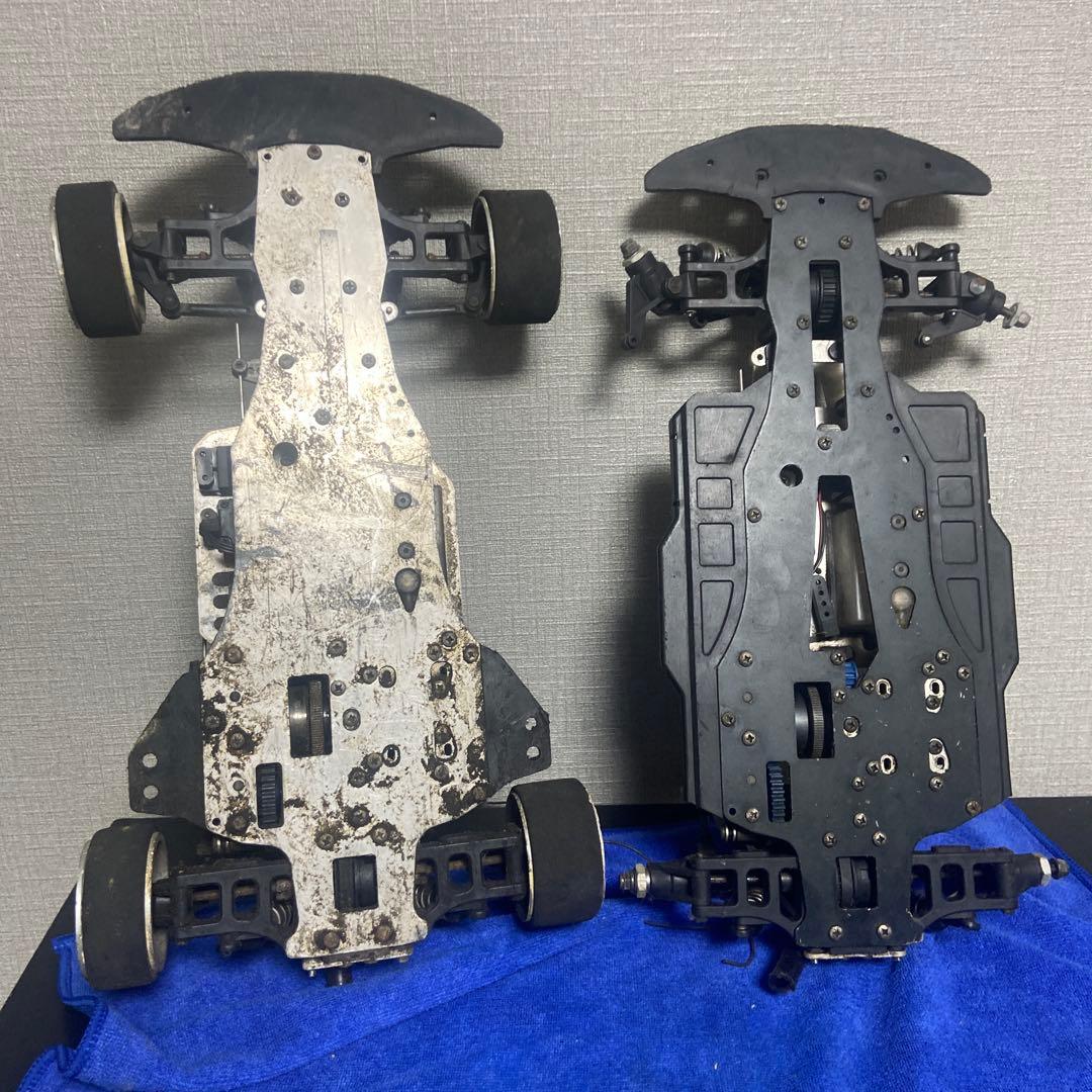 ＫＹＯＳＨＯ製ラジコンカー 2台セット