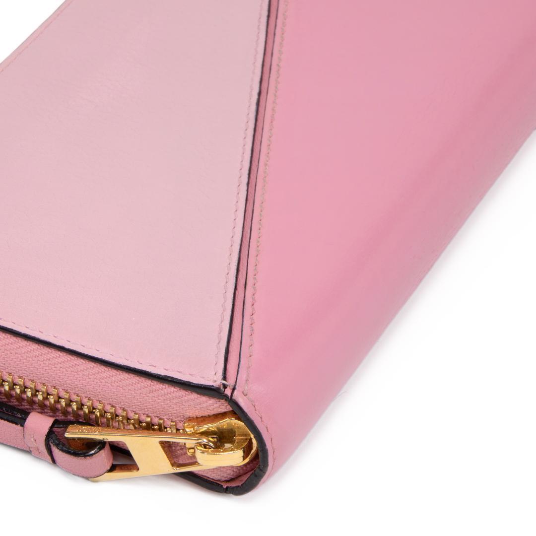 本物 ロエベ 長財布 ファスナー レディース パズル ピンク アナグラム ロゴ