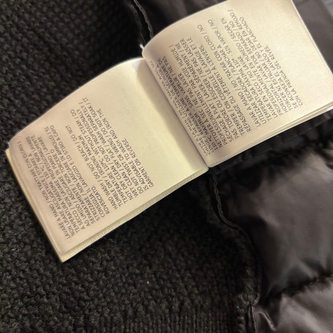 人気 モンクレール ダウン切替カーディガン 8anni (130cm) ブラック