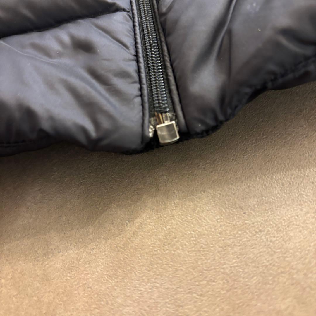 人気 モンクレール ダウン切替カーディガン 8anni (130cm) ブラック