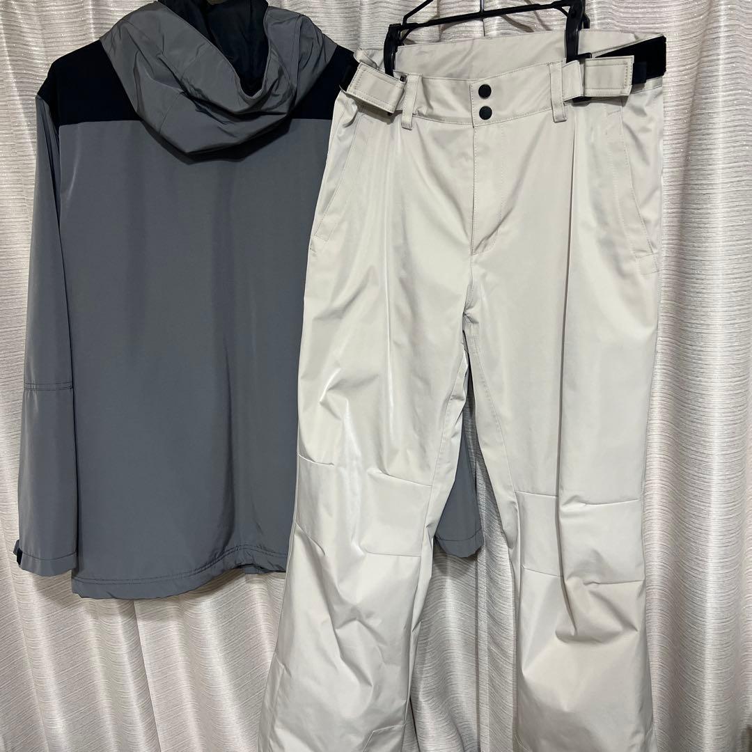 スノーボードウェア　Mサイズ