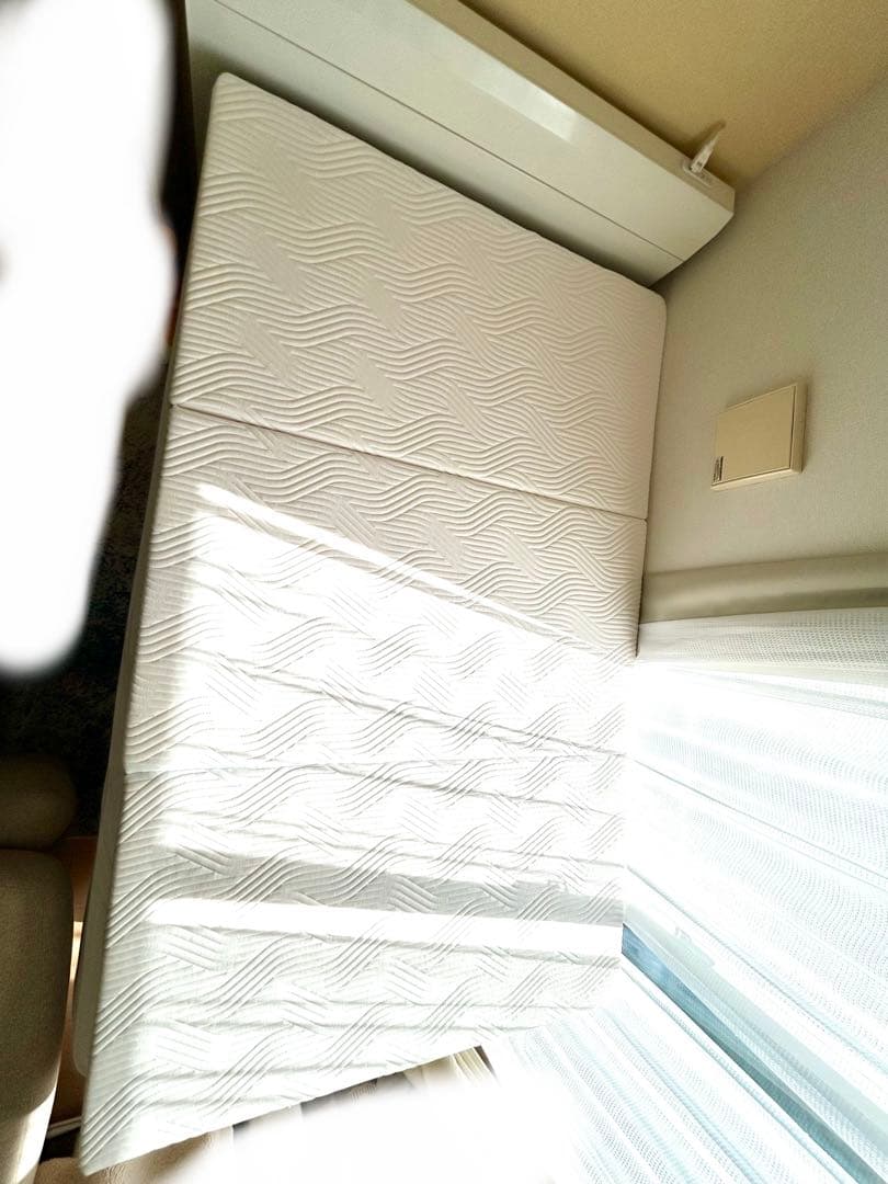 テンピュール Tempur折りたたみマットレス　8cm セミダブル 定価11万円