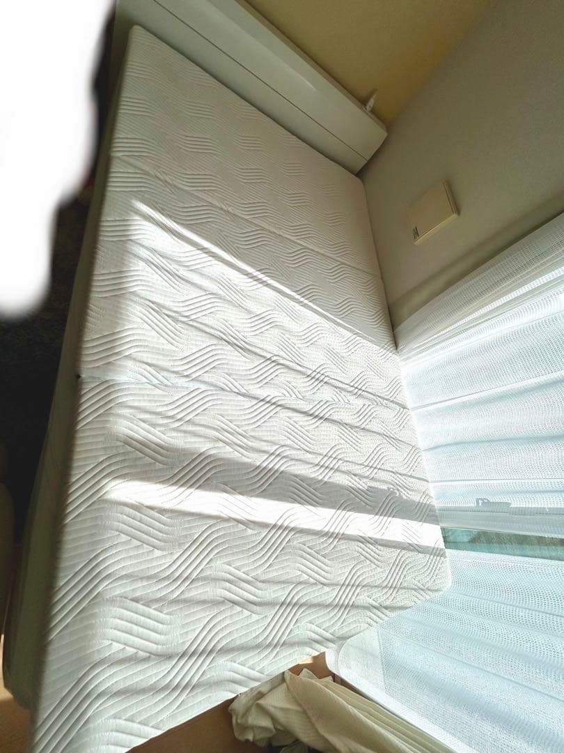 テンピュール Tempur折りたたみマットレス　8cm セミダブル 定価11万円