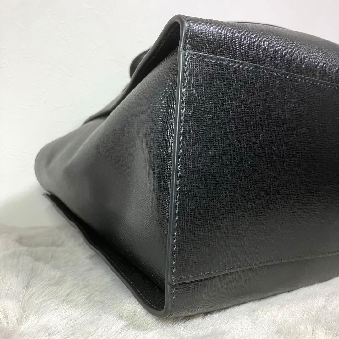 ★美品★FURLA フルラ トートバッグ ビジネスA4 肩がけ レザー ブラック