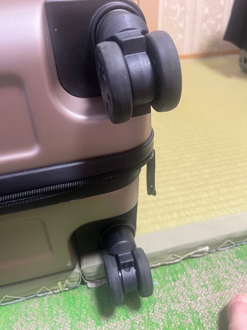 無印良品キャリーケース75リットル