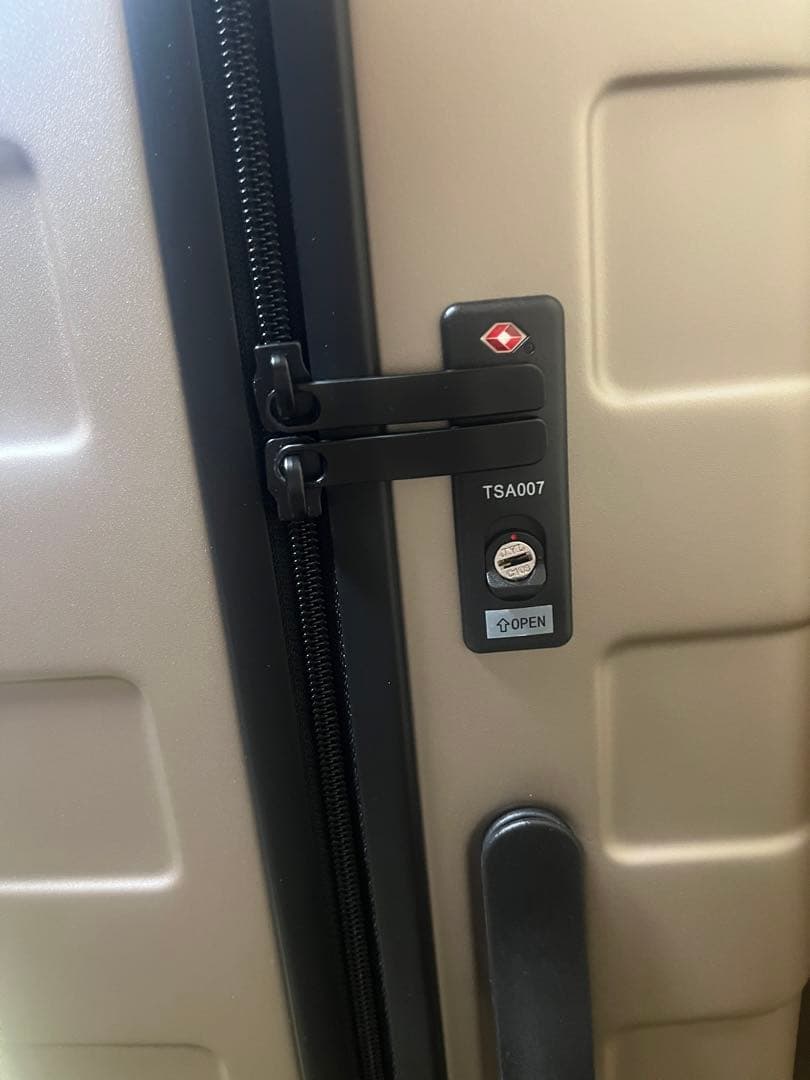 無印良品キャリーケース75リットル