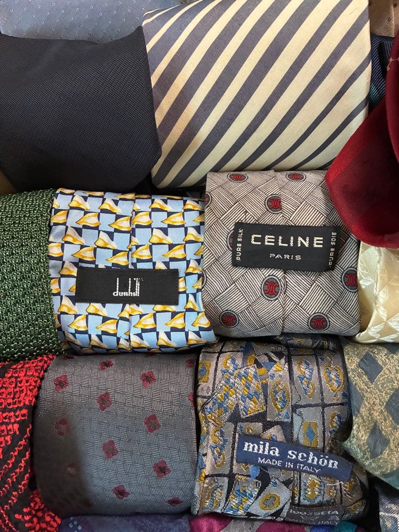 32本セット ネクタイ 多様なデザイン　ブランドネクタイ含む