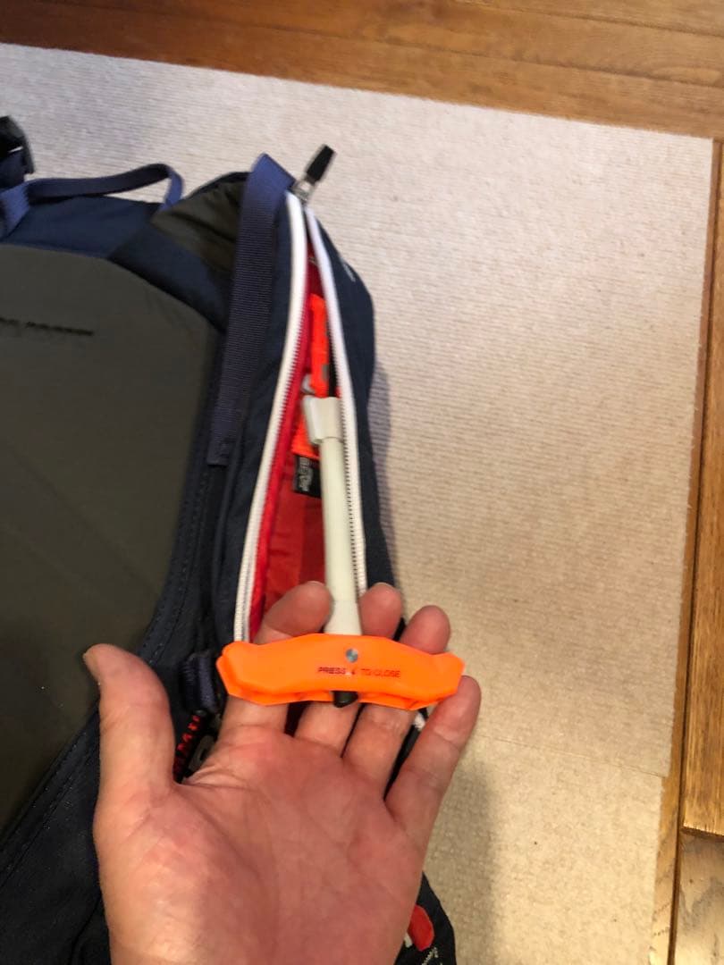 あ*離様 MAMMUT バックカントリー用エアバッグ　バックパック15L