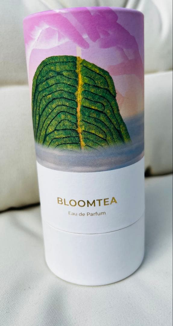 香水(女性用) Hermetica BLOOMTEA Eau de Parfum 50ml