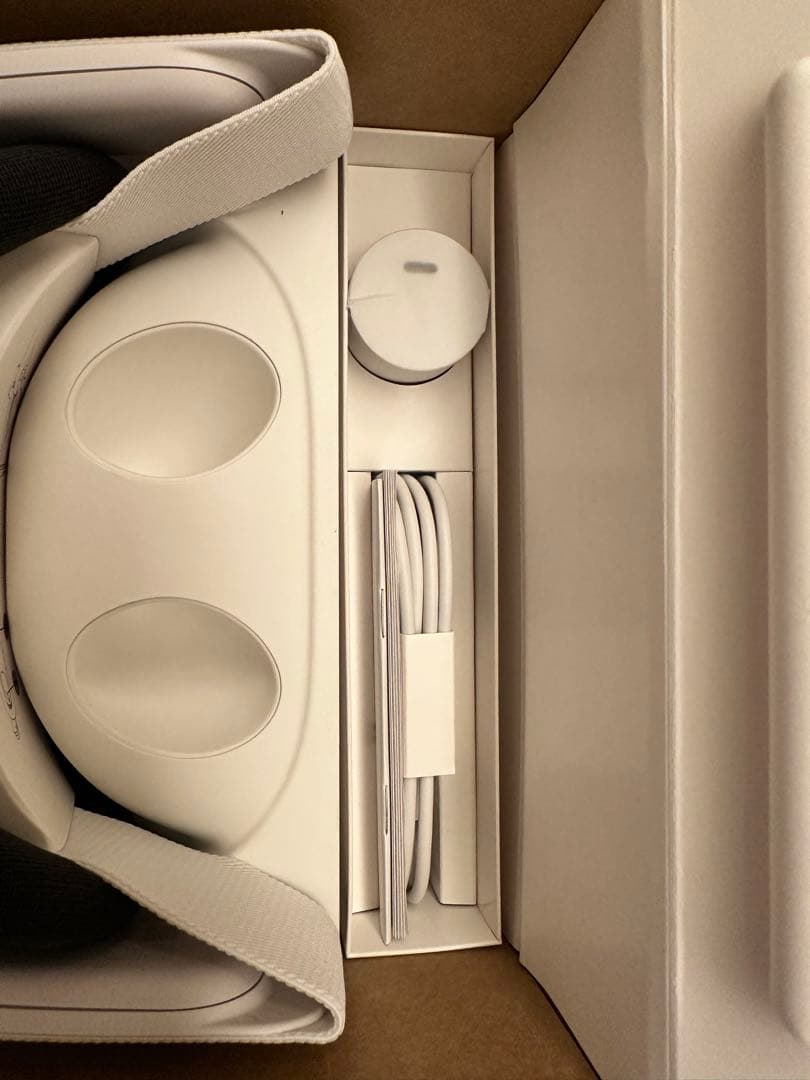  Quest 3 128GB メタクエスト3＋バッテリー付き