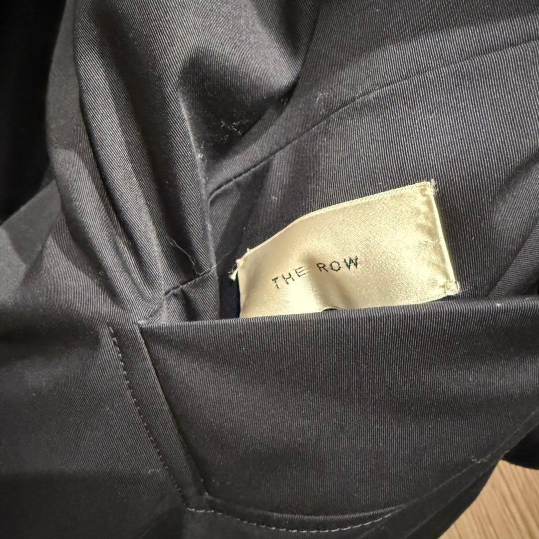 THE ROW ザロウ ケープ