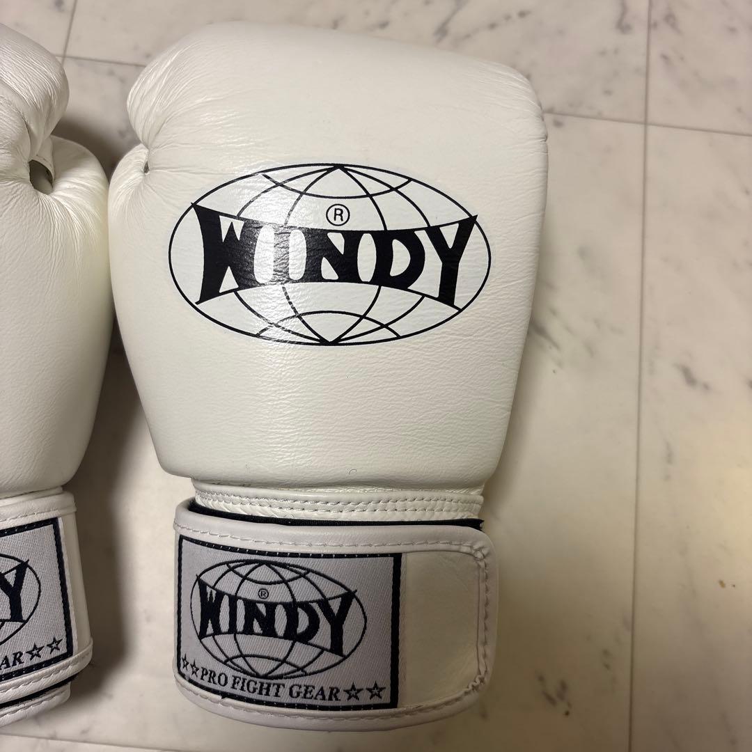 WINDY グローブ 8oz ホワイト BGVH 極美品