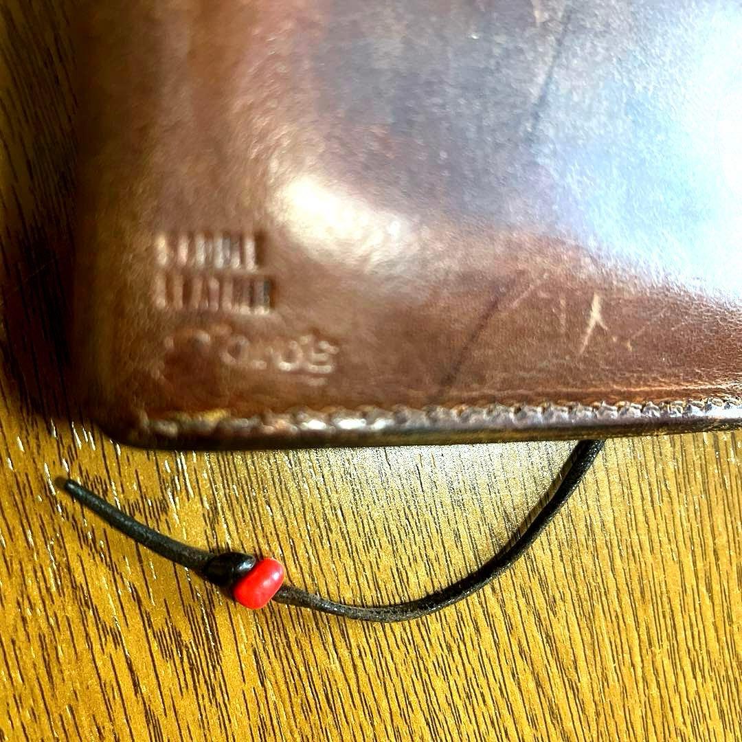 ゴローズ　二つ折り財布　コンチョ付き　goro's ウォレット　焦げ茶　赤ビーズ