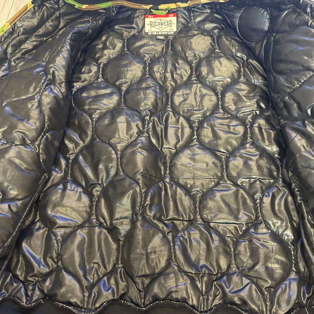 【美品】ROCA WEAR ロカウェア キルティングジャケット カモ 迷彩