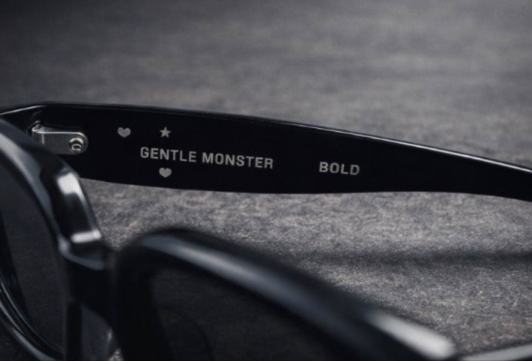 ペ*ル様 GENTLE MONSTER BOLD ケース付き