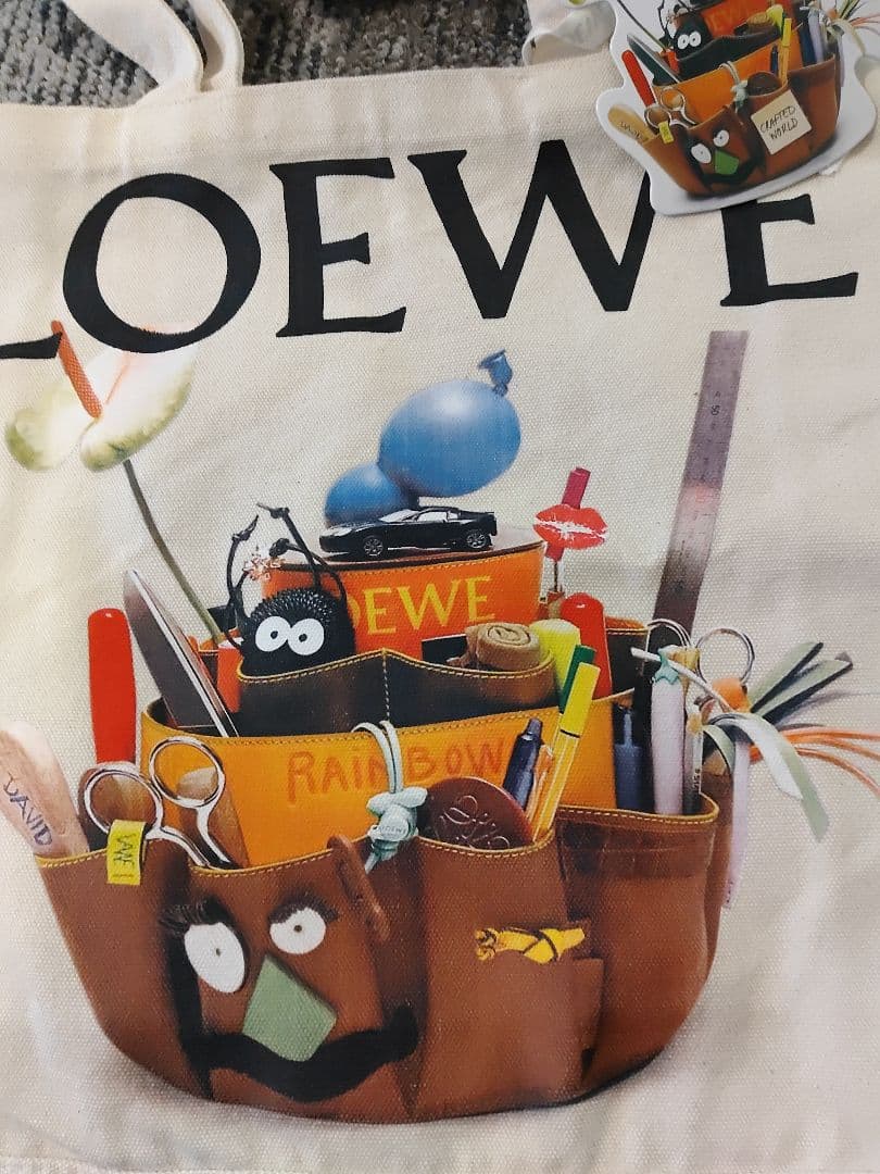 LOEWE イラストトートバッグ