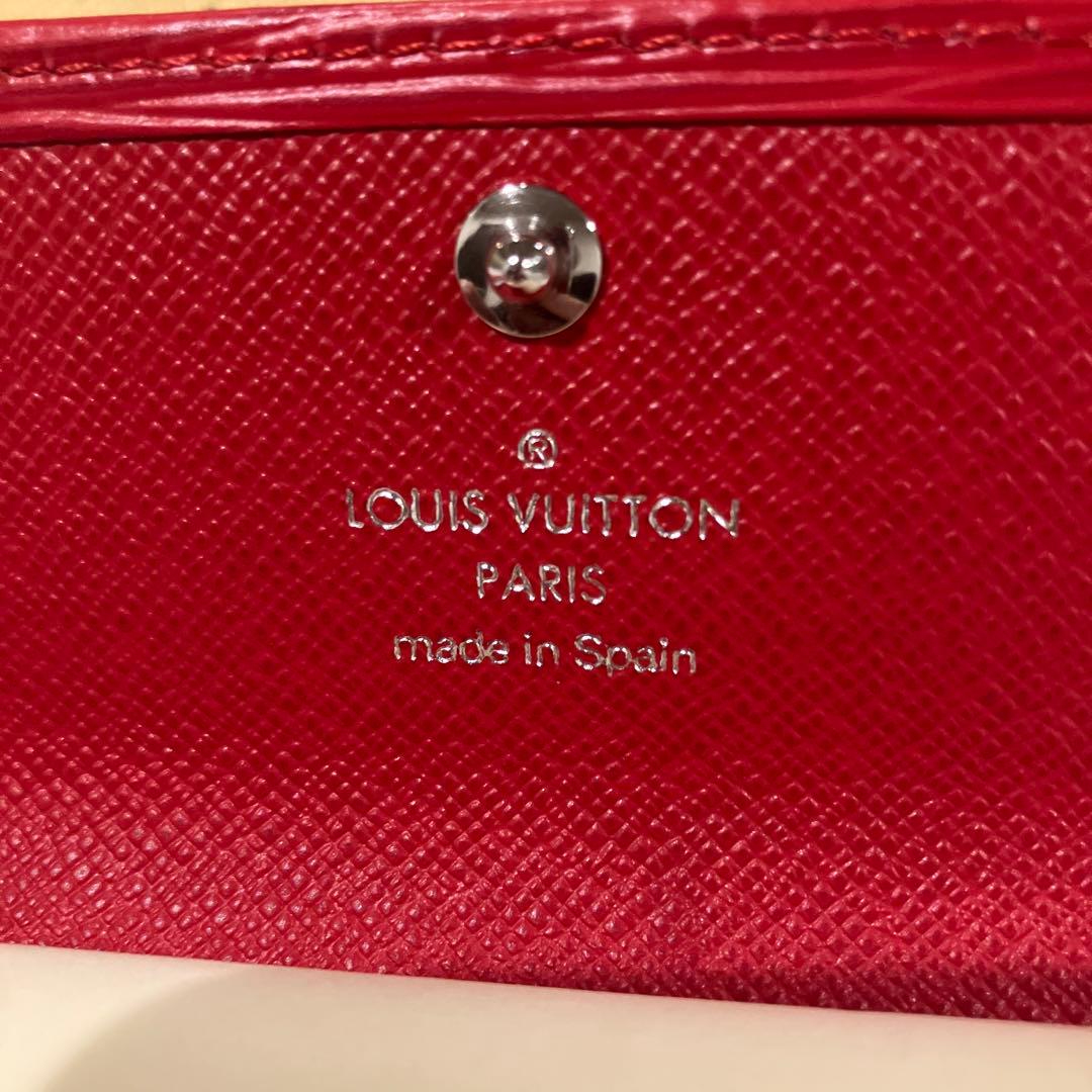 LOUIS VUITTON ルイヴィトンエピショルティクレ、6連キーケース　赤