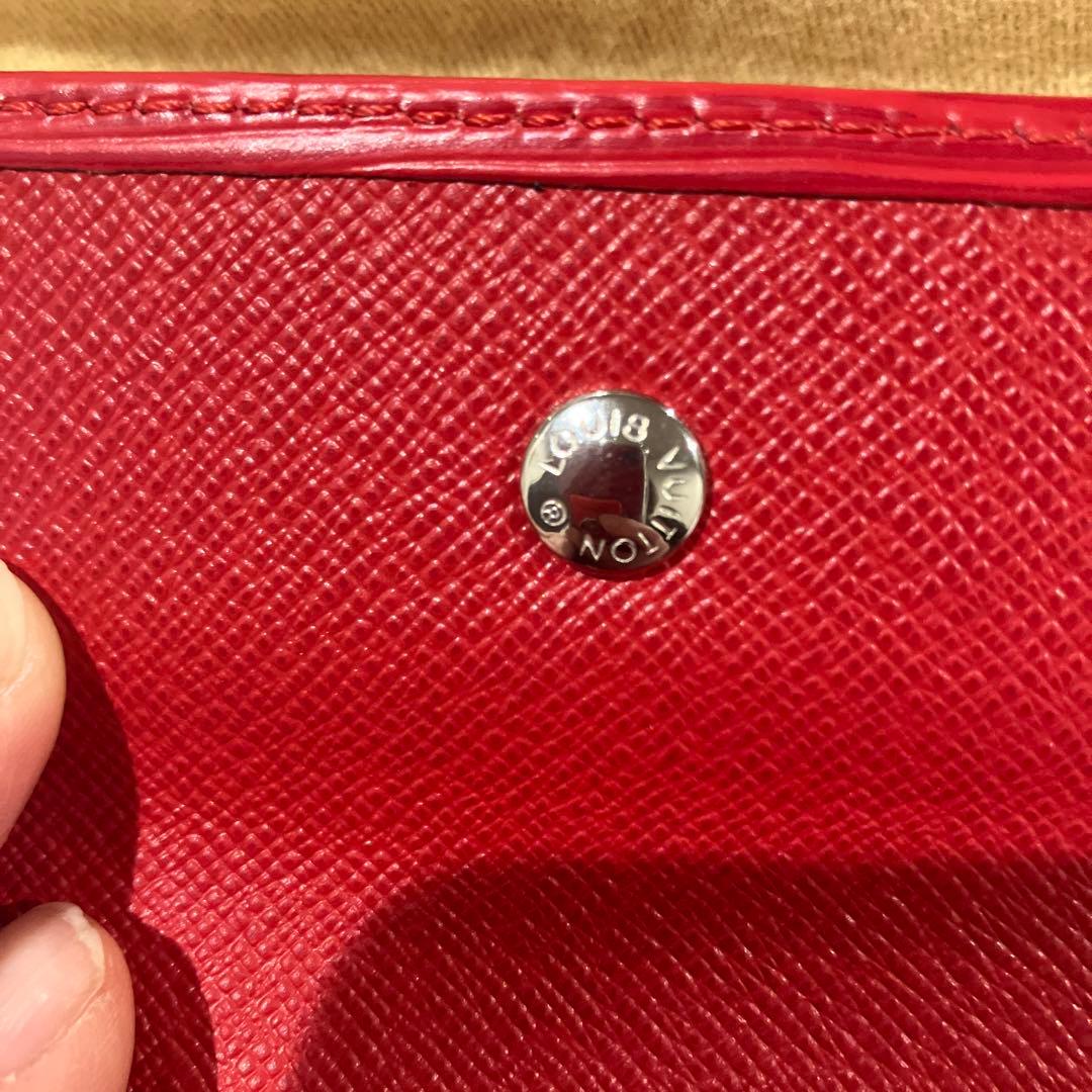LOUIS VUITTON ルイヴィトンエピショルティクレ、6連キーケース　赤