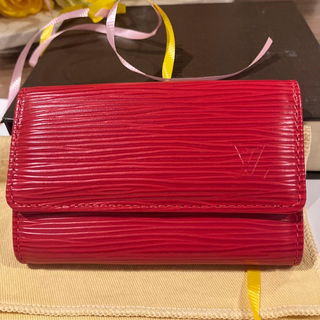 LOUIS VUITTON ルイヴィトンエピショルティクレ、6連キーケース　赤