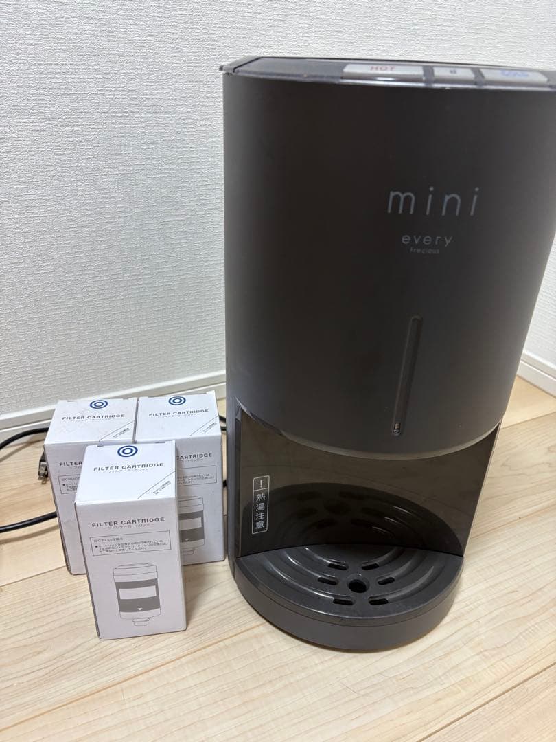 エブリィフレシャス　ミニ浄水器 フィルターカートリッジ３本付き