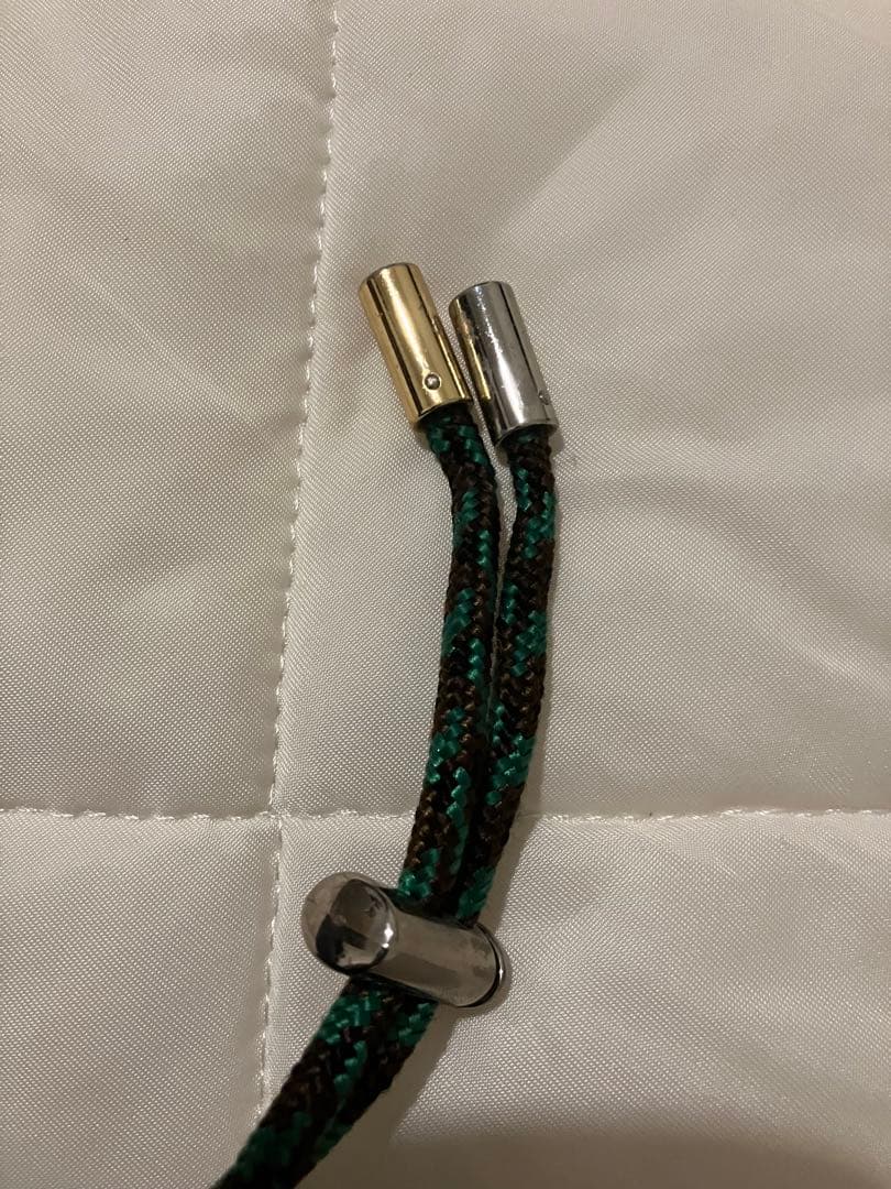 翔sacai 三つ折り財布 オリーブ色 日本製 ストラップ付き