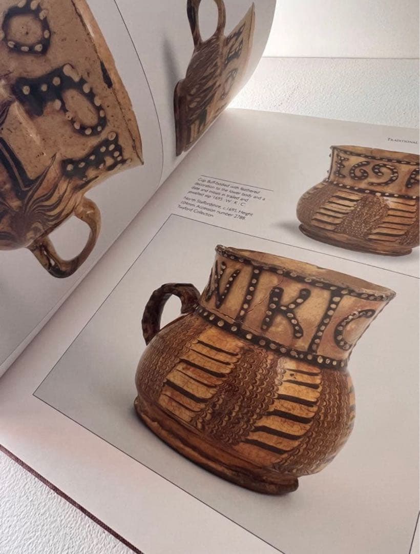 イギリススリップウェアコレクションの図録 スタッフォードシャー州陶器博物館