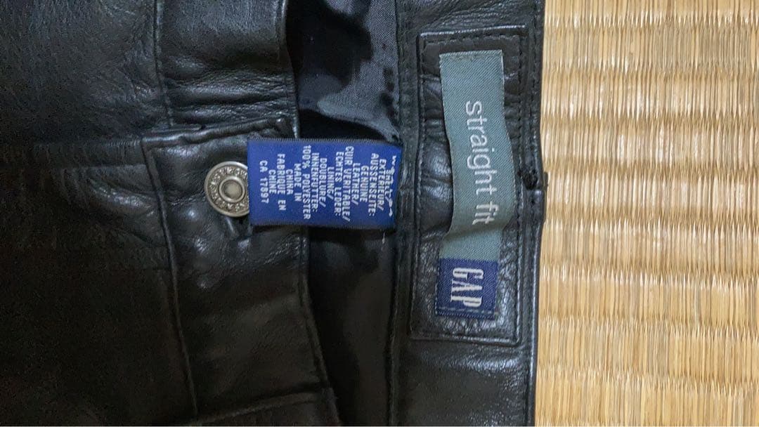 GAP レザーパンツ　黒　W34