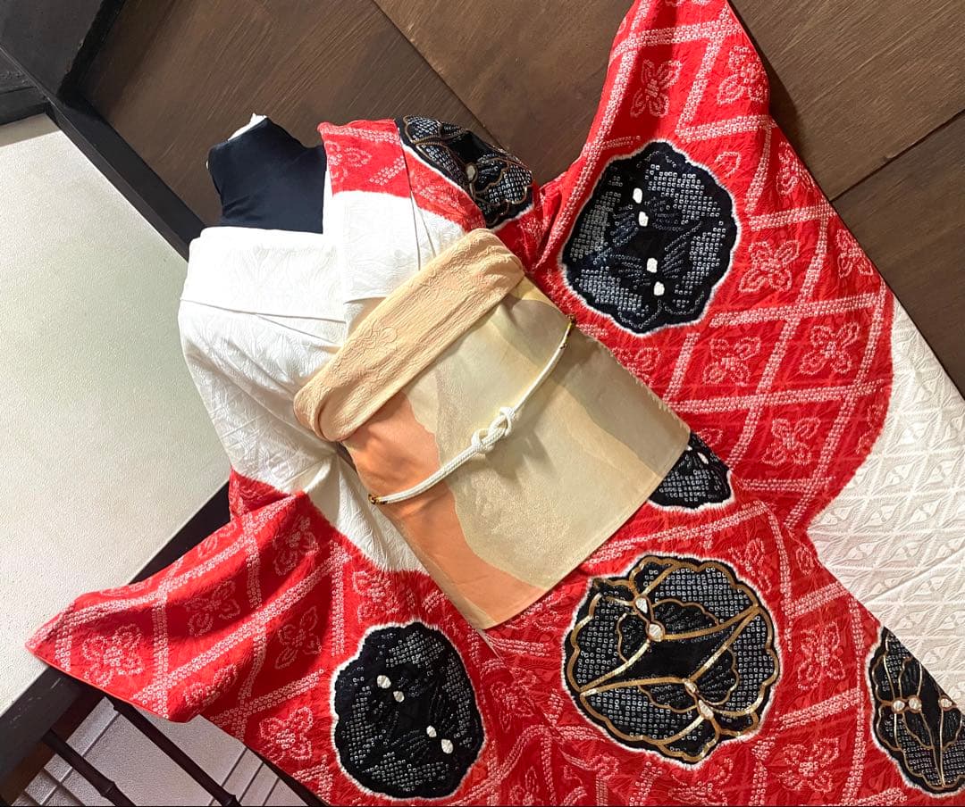 振袖フルセット6点サイズS〜M 駒刺繍　絞り　花蝶文　向かい鶴やまと誂製　正絹