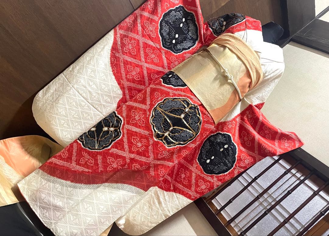 振袖フルセット6点サイズS〜M 駒刺繍　絞り　花蝶文　向かい鶴やまと誂製　正絹