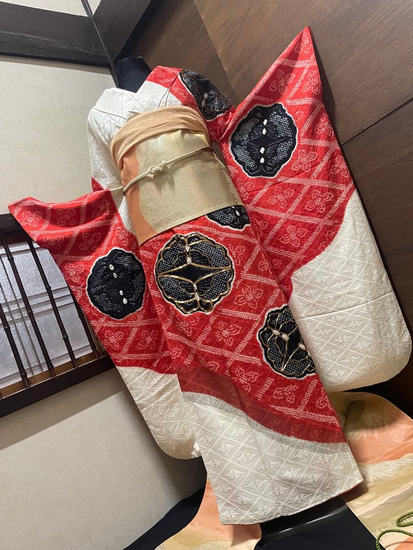 振袖フルセット6点サイズS〜M 駒刺繍　絞り　花蝶文　向かい鶴やまと誂製　正絹