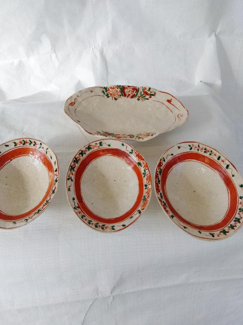 人気作者　黒岩卓実作　織部焼　赤絵長鉢1品と小鉢３品